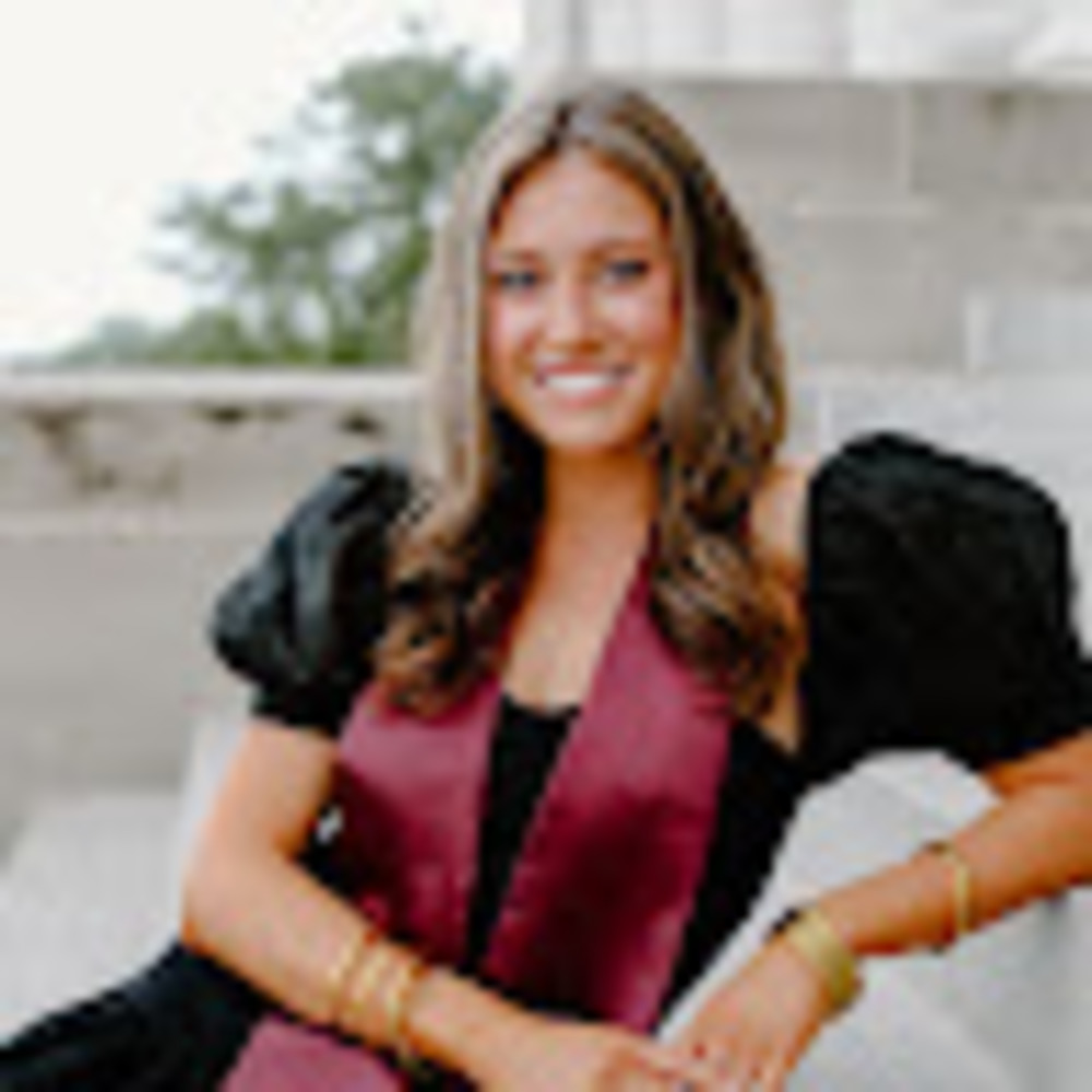 Meet your Posher, Hailey